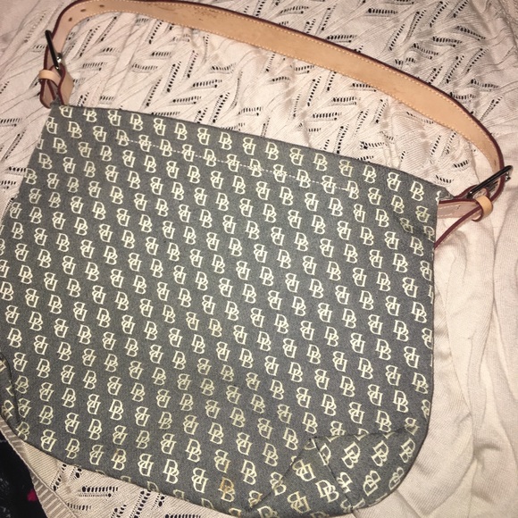 Dooney & bourke - Picture 2 of 4